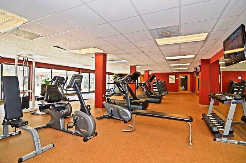 Ramada By Wyndham Buffalo Downtown Esterno foto